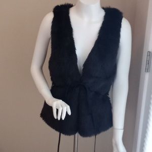 NWT Black Faux Fur Vest Size Medium